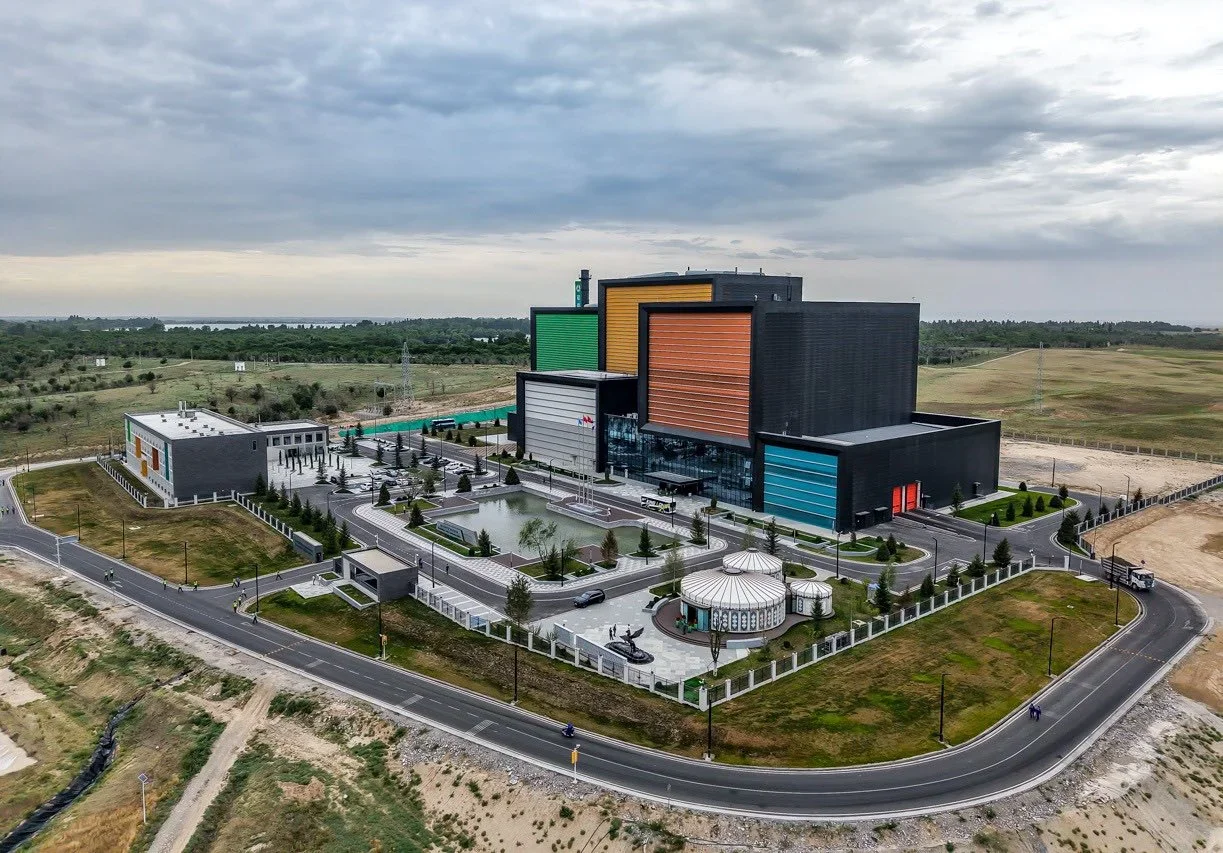 {{ item.title }}