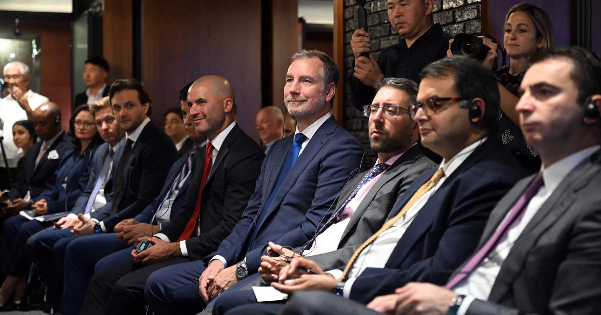 الأوساط التجارية الأمريكية تبدي اهتماماً بالاستثمار في قرغيزستان