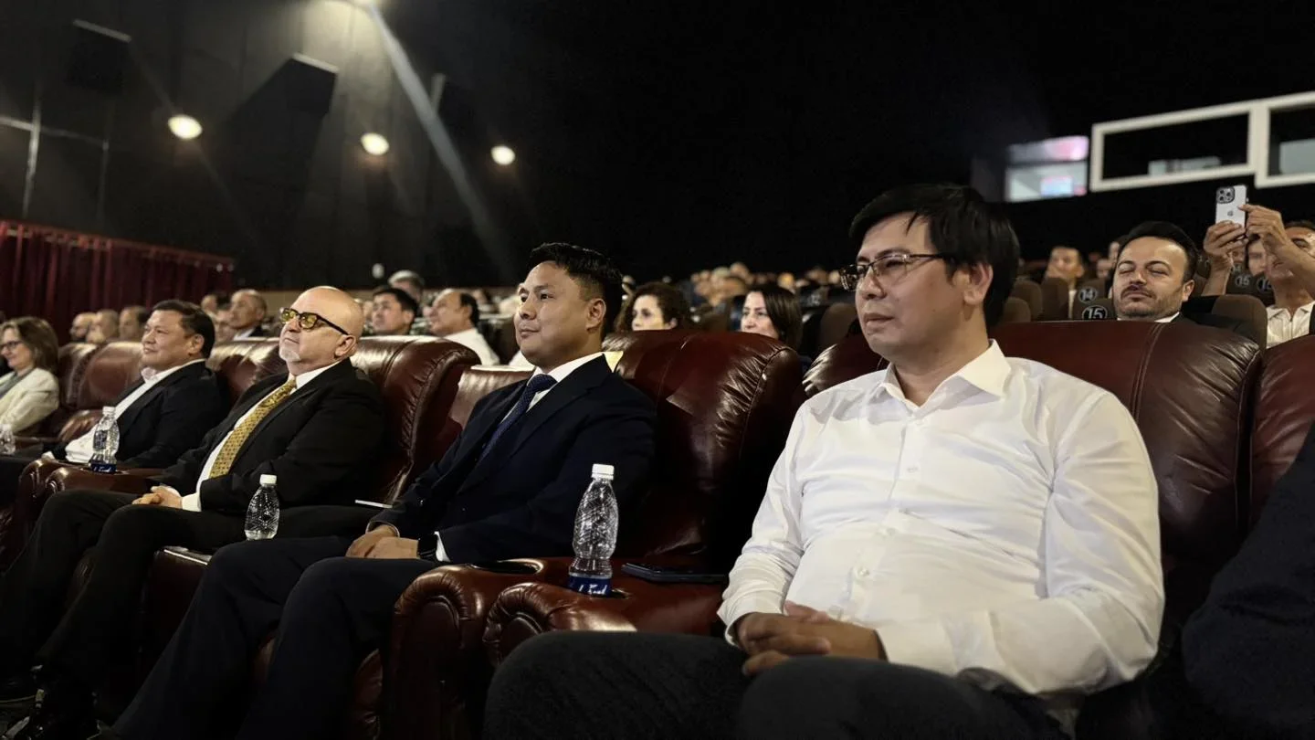 {{ item.title }}