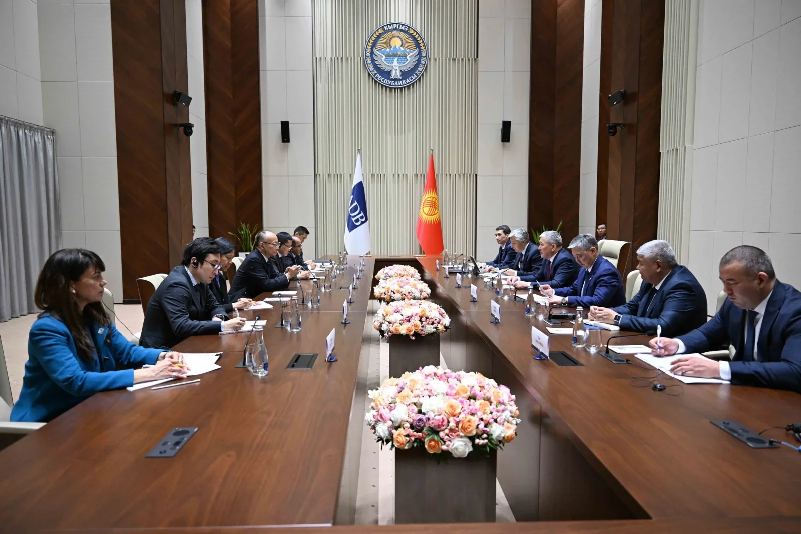 {{item.title }}