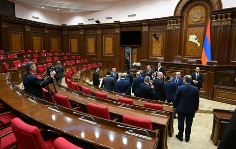 166.webp