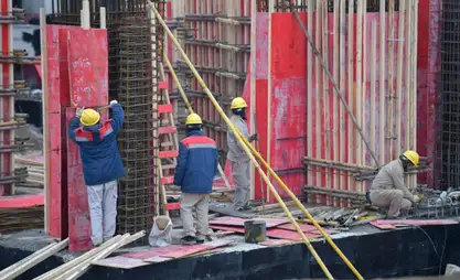 أفادت وزارة البناء بأن مواقع البناء شهدت أكثر من 10 حوادث في عام 2025