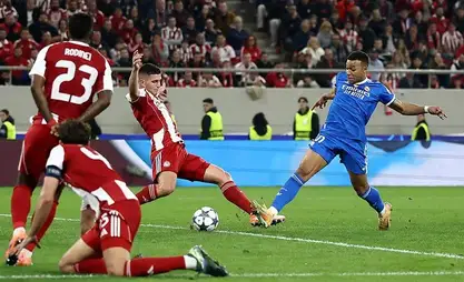 فاز نادي ريال مدريد على فريق أوليمبياكوس بنتيجة 4-3