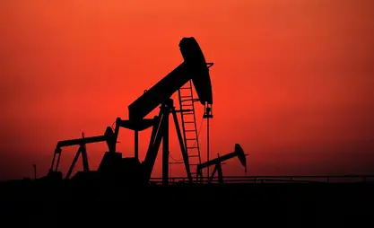 تراجع أسعار النفط العالمية باستثناء الخام الروسي أورالز