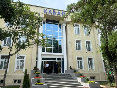 400