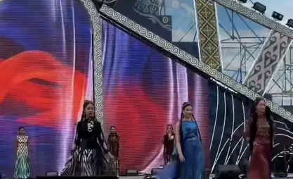 إقامة مسابقة «نجم الرحل» وعرض للأزياء في «دوردوي نوماد»