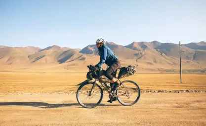 الجمهورية القرغيزية تستضيف مجددًا سباق الدراجات الدولي "Silk Road Mountain Race 2025"