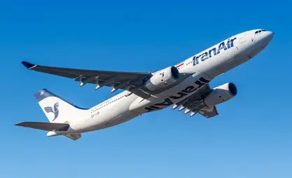 إيران تفتح مجالها الجوي أمام الرحلات الجوية