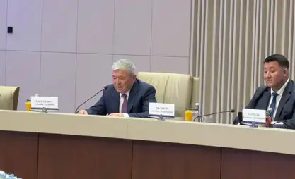 رئيس مجلس الوزراء قاسمعلييف: العلاقات بين قرغيزستان وكازاخستان ترتقي إلى مستوى جديد