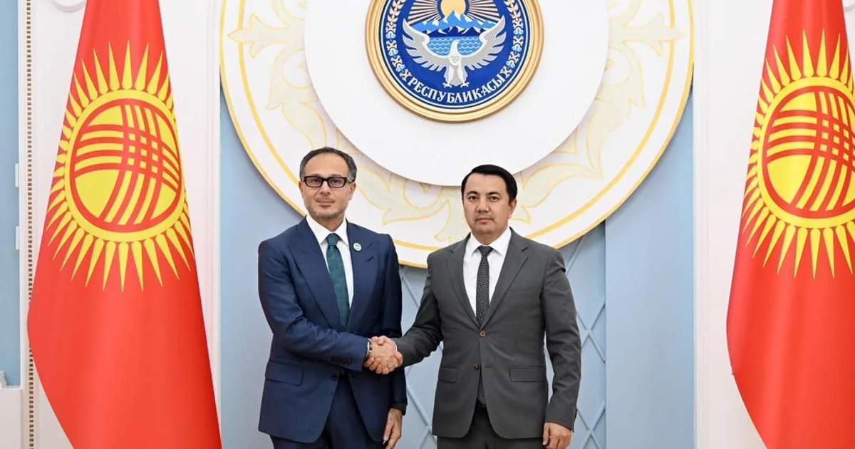 رئيس المجلس الأعلى ماماتالييف يبحث مع أمين عام «توركبا» التعاون البرلماني